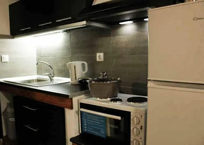 Semesterbostad Akstudios To Spitaki *